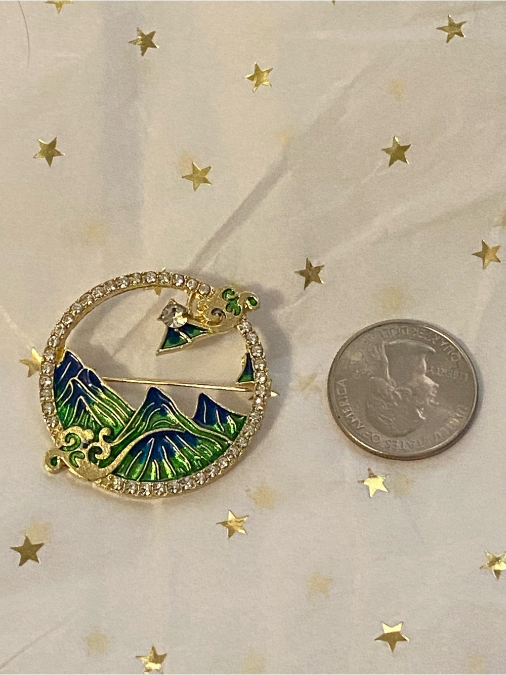Green & Blue Enamel Mountain Circle Brooch with Rhinestones - Picture 3 of 4
